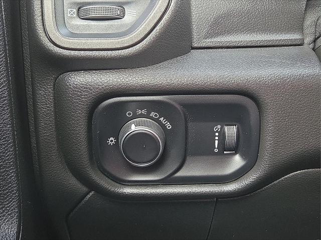 2023 Ram 5500 Tradesman/SLT