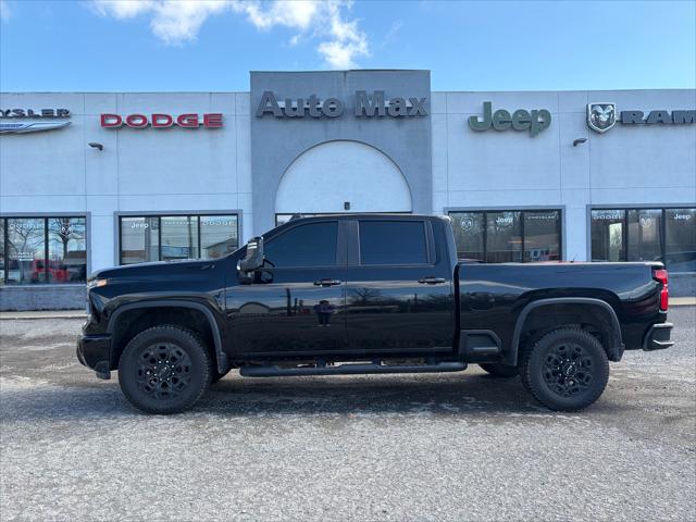 2024 Chevrolet Silverado 2500HD 4WD Crew Cab Standard Bed LT