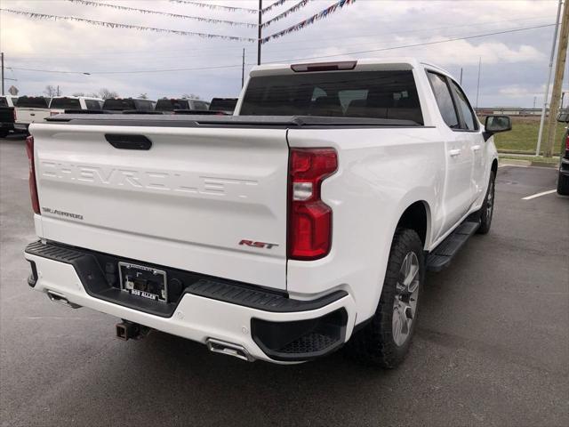 2022 Chevrolet Silverado 1500 4WD Crew Cab Short Bed RST