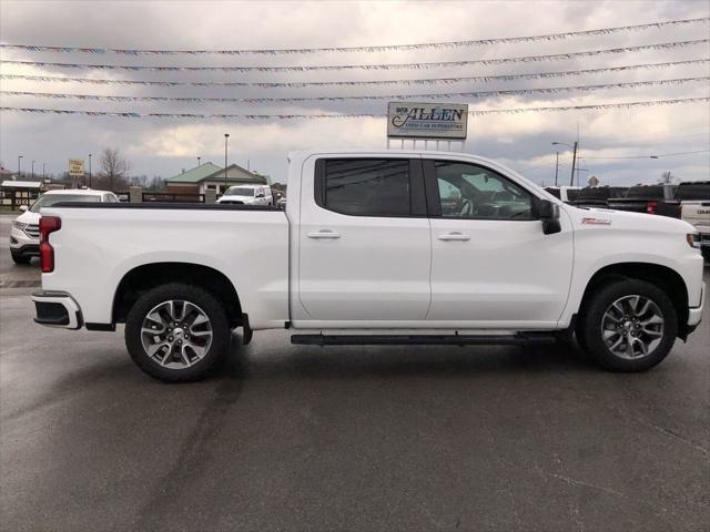 2022 Chevrolet Silverado 1500 4WD Crew Cab Short Bed RST