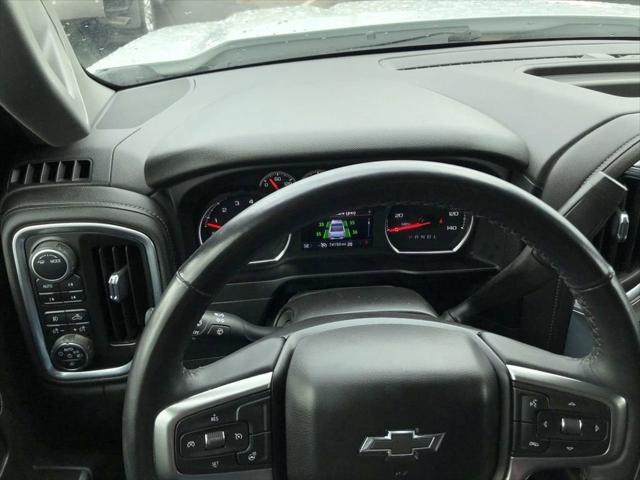 2022 Chevrolet Silverado 1500 4WD Crew Cab Short Bed RST