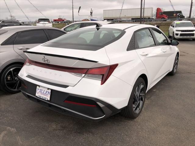2025 Hyundai Elantra SEL Sport