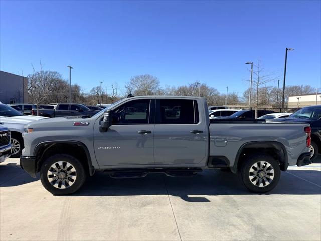 2024 Chevrolet Silverado 2500HD 4WD Crew Cab Standard Bed Custom