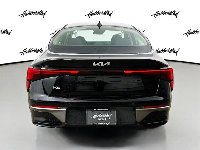 2026 Kia K5 LXS FWD