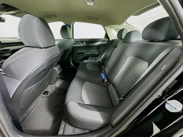 2026 Kia K5 LXS FWD
