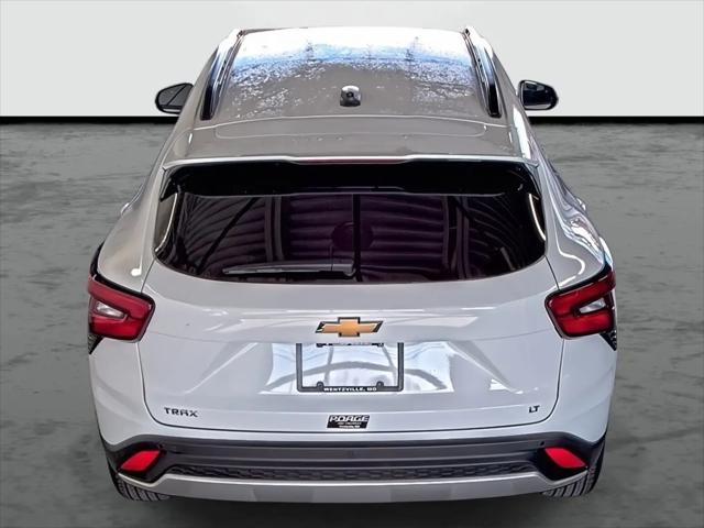 2025 Chevrolet Trax FWD LT