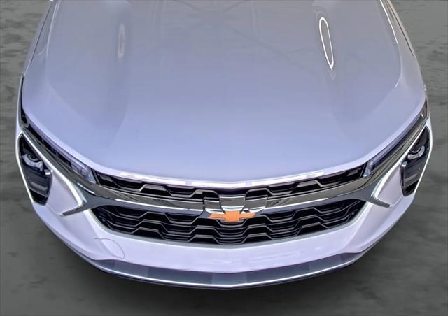 2025 Chevrolet Trax FWD LT