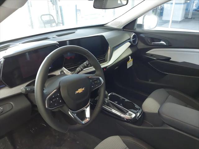 2025 Chevrolet Trax FWD LT