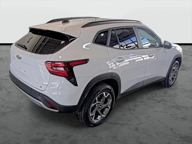 2025 Chevrolet Trax FWD LT