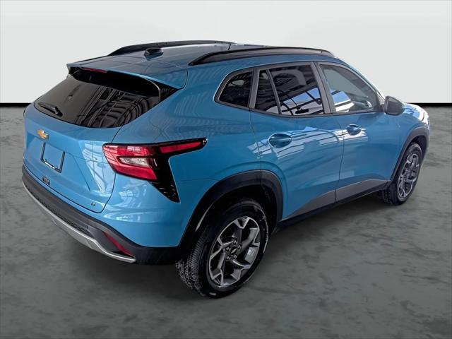 2025 Chevrolet Trax FWD LT