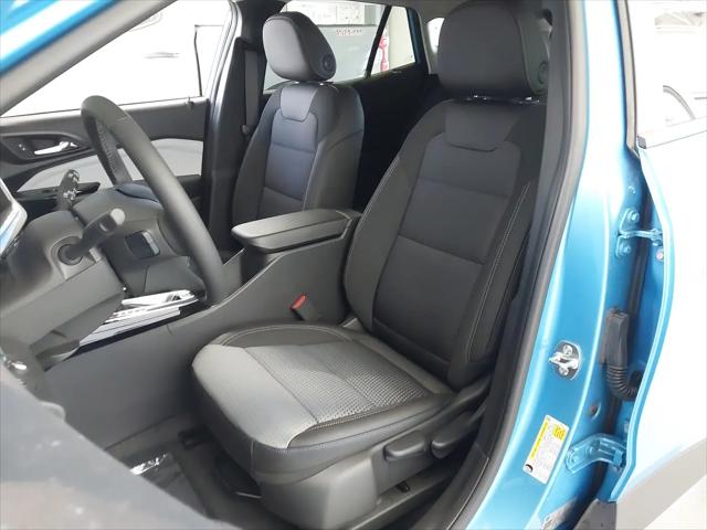 2025 Chevrolet Trax FWD LT