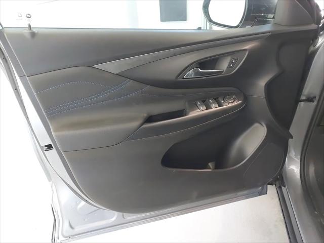 2025 Buick NV Sport Touring FWD