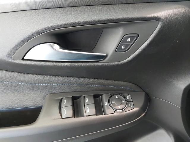 2025 Buick NV Sport Touring FWD