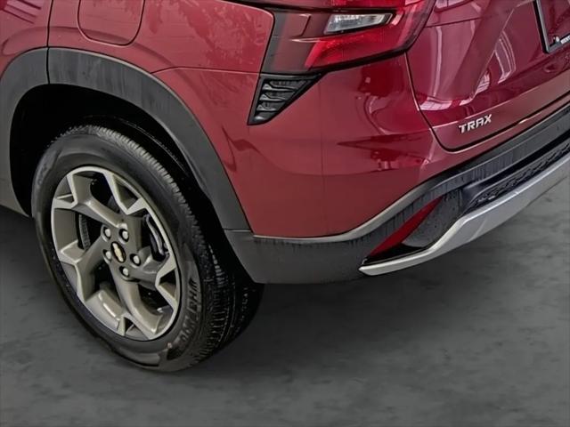 2025 Chevrolet Trax FWD LT