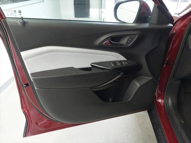 2025 Chevrolet Trax FWD LT