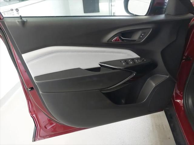 2025 Chevrolet Trax FWD LT