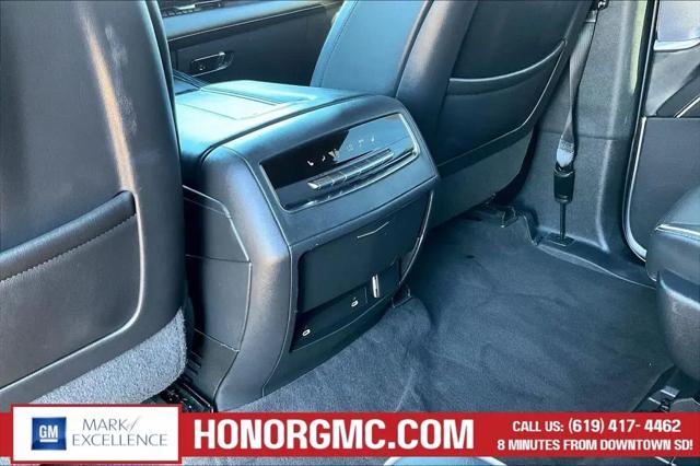 2022 Cadillac Escalade ESV 4WD Sport