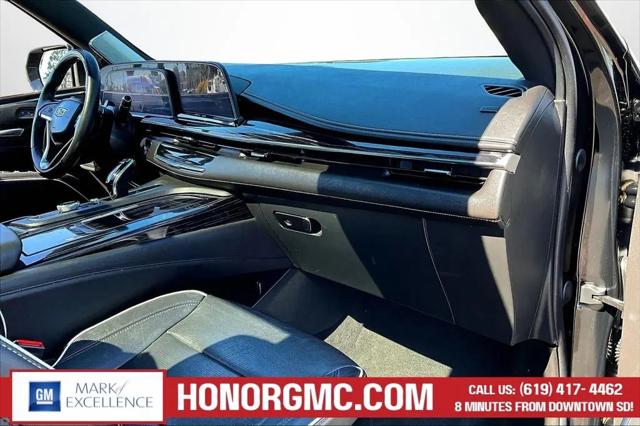 2022 Cadillac Escalade ESV 4WD Sport
