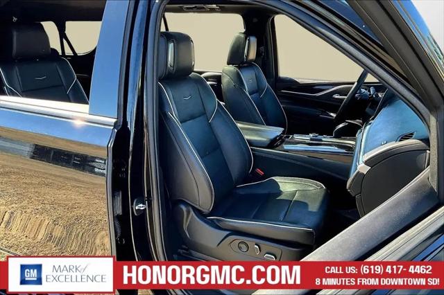 2022 Cadillac Escalade ESV 4WD Sport
