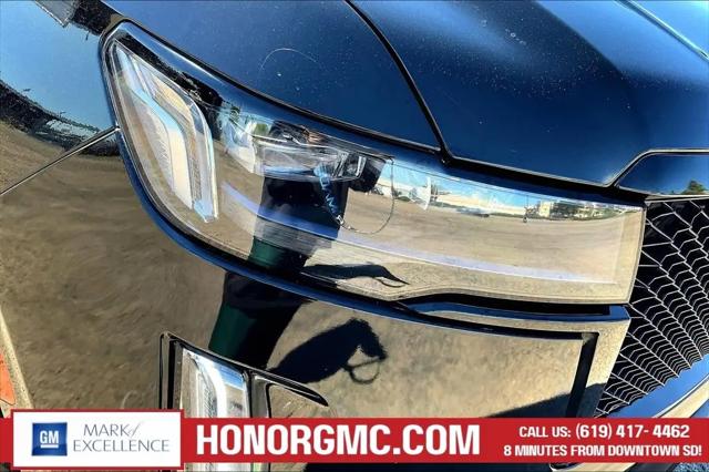 2022 Cadillac Escalade ESV 4WD Sport