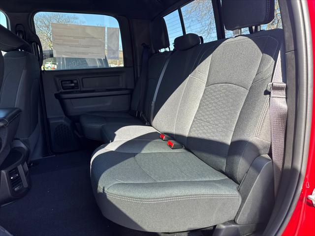 2026 Ram 2500 Black Express Crew Cab 4x4 6'4" Box