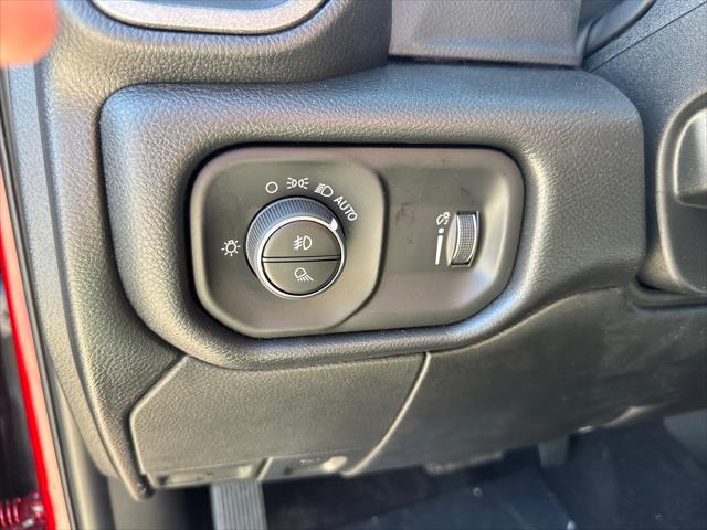 2026 Ram 2500 Black Express Crew Cab 4x4 6'4" Box