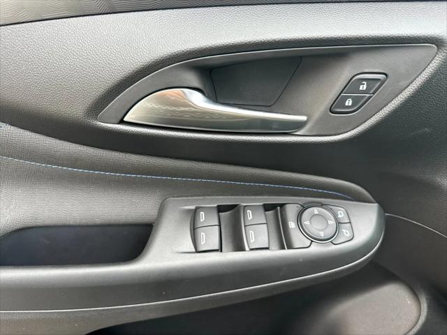 2026 Buick NV Sport Touring FWD