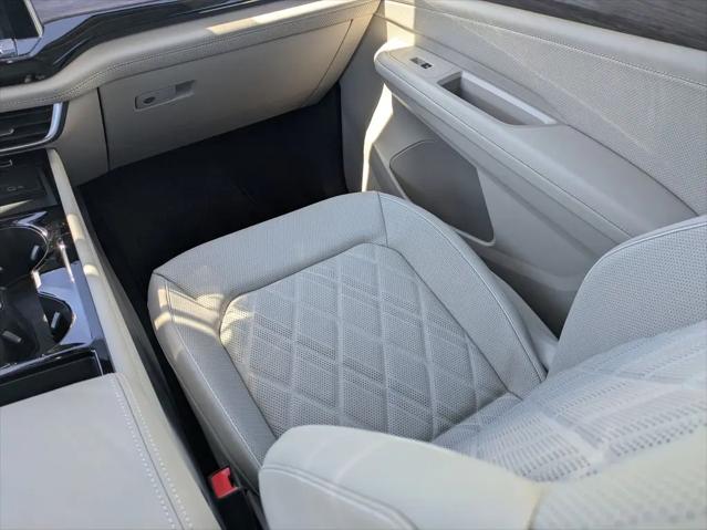 2026 Volkswagen Atlas SEL Premium R-Line