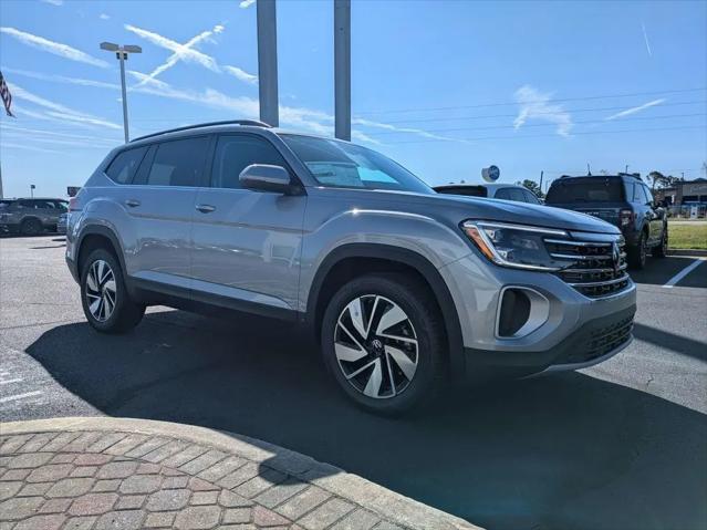 2026 Volkswagen Atlas SE with Technology