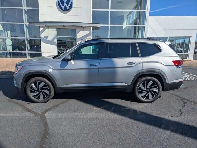 2026 Volkswagen Atlas SE with Technology