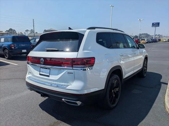 2026 Volkswagen Atlas SE with Technology
