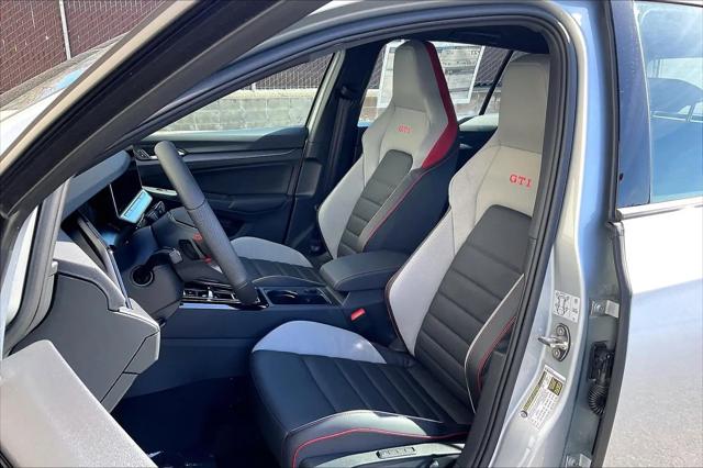 2026 Volkswagen Golf GTI SE