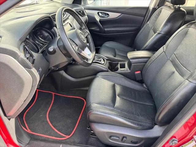 2020 Nissan Rogue Sport SL FWD Xtronic CVT
