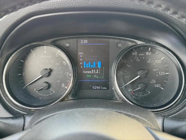 2020 Nissan Rogue Sport SL FWD Xtronic CVT