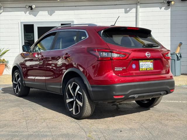 2020 Nissan Rogue Sport SL FWD Xtronic CVT