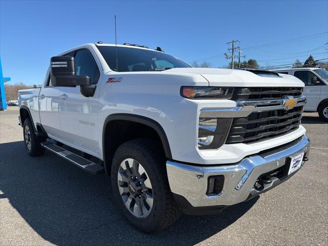 2026 Chevrolet Silverado 2500HD Crew Cab, Standard Bed, LT, 4WD