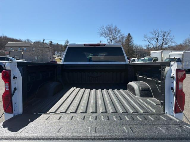 2026 Chevrolet Silverado 2500HD Crew Cab, Standard Bed, LT, 4WD