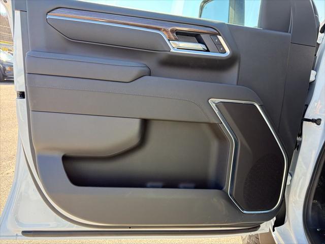 2026 Chevrolet Silverado 2500HD Crew Cab, Standard Bed, LT, 4WD