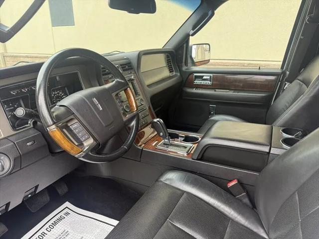2014 Lincoln Navigator Base