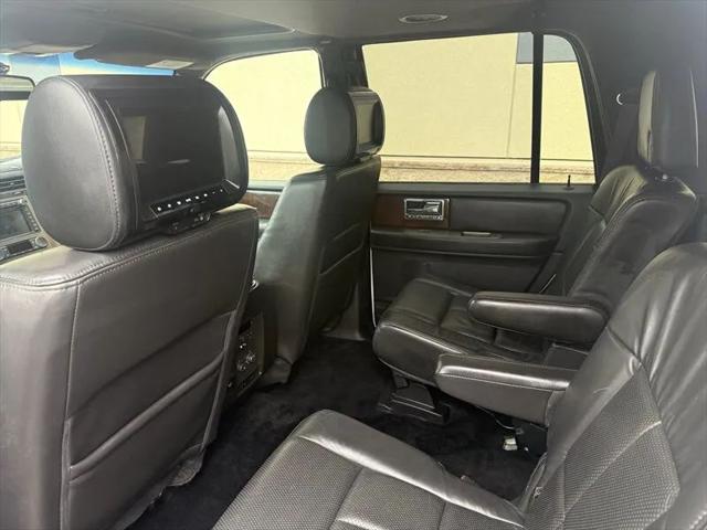 2014 Lincoln Navigator Base