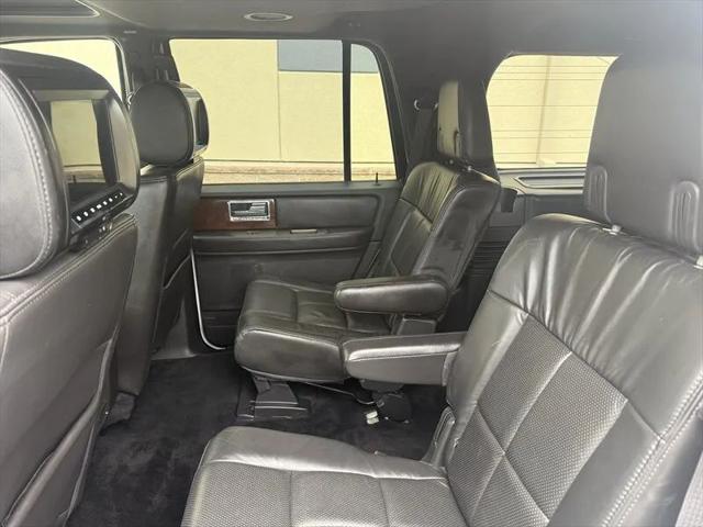 2014 Lincoln Navigator Base