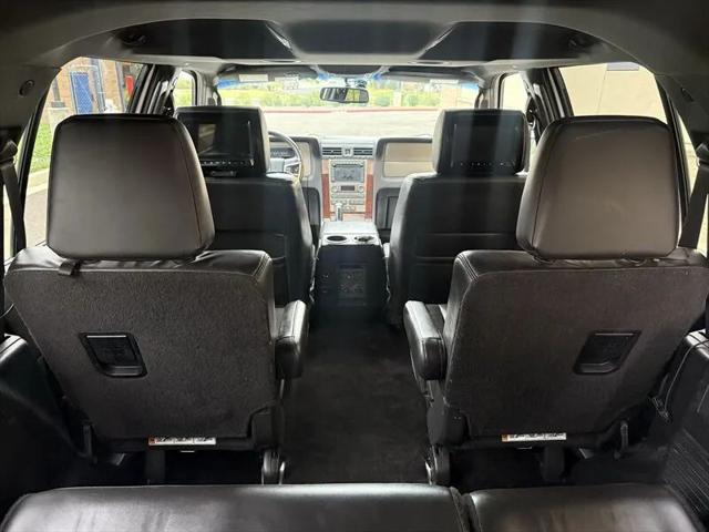 2014 Lincoln Navigator Base