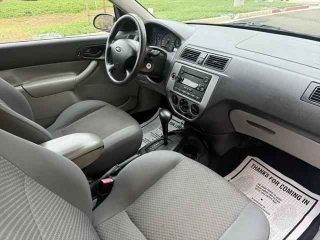 2005 Ford Focus ZX3