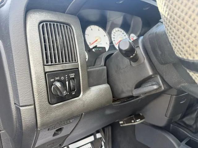 2004 Dodge Ram 2500 SLT/Laramie