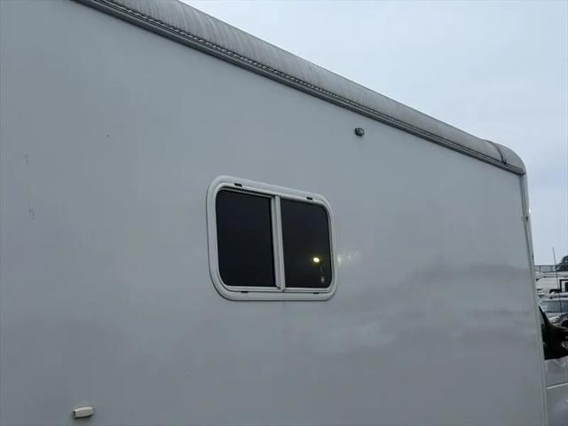 2011 Ford E-450 Cutaway XL