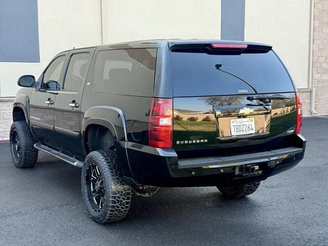2007 Chevrolet Suburban LT