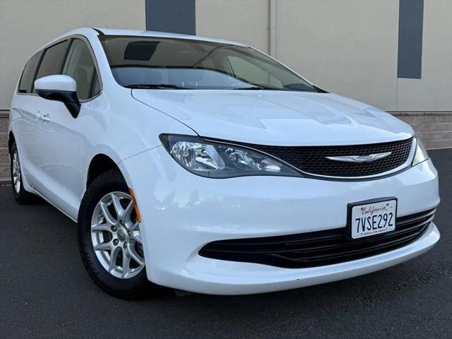 2017 Chrysler Pacifica Touring for sale in Elk Grove, CA