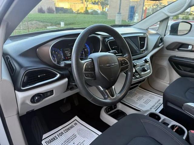 2017 Chrysler Pacifica Touring