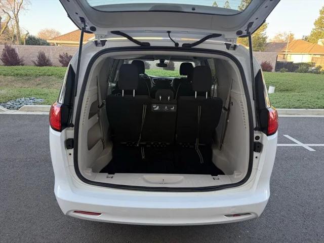 2017 Chrysler Pacifica Touring
