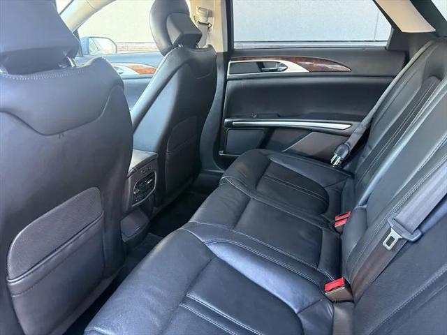 2014 Lincoln MKZ Base